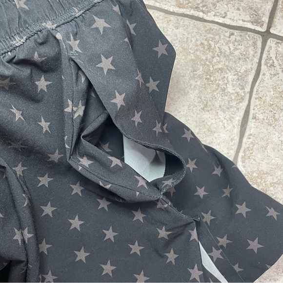 Chubbies Men's Danger Zones 5.5 In Ultimate Training Short men’s medium - Picture 7 of 12